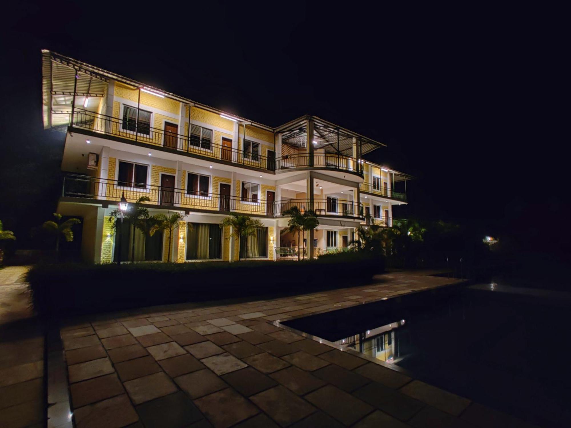 The Kanila Resort Karjat Eksteriør billede
