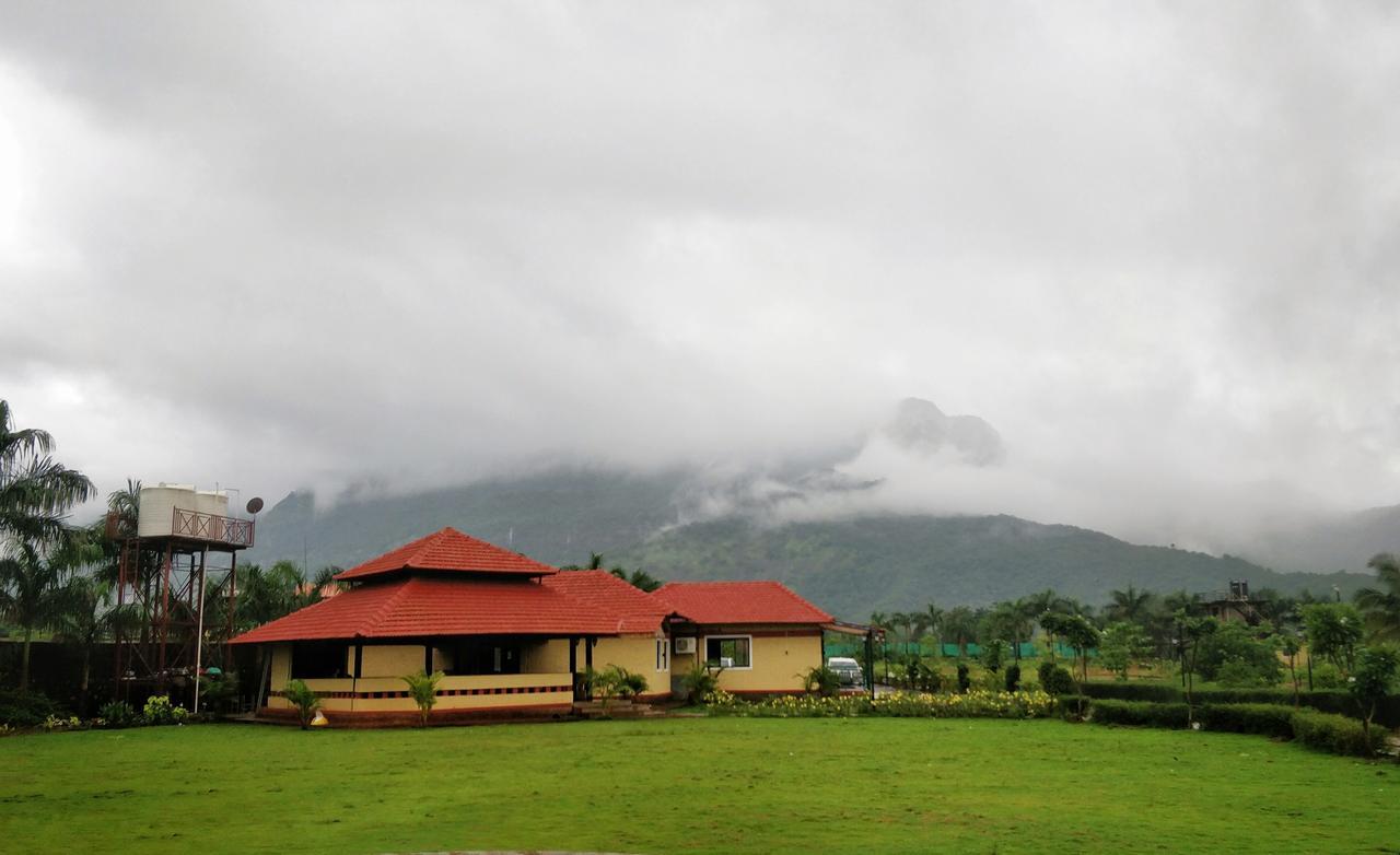 The Kanila Resort Karjat Eksteriør billede